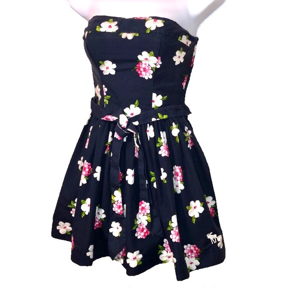 Abercrombie & Fitch Dresses & Skirts - Abercrombie Flowered Strapless Dress Junior Size S